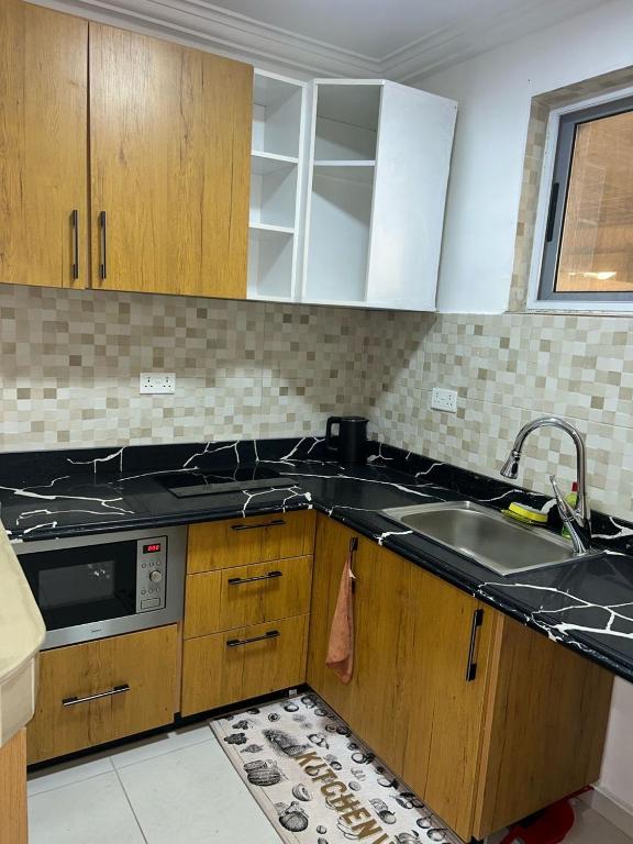 Mobile Doctors Apartments - B&B Accra