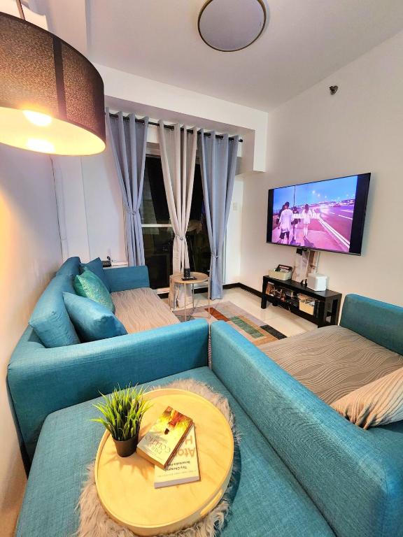 Zinnia Towers 2br at North Edsa QC - B&B Manila