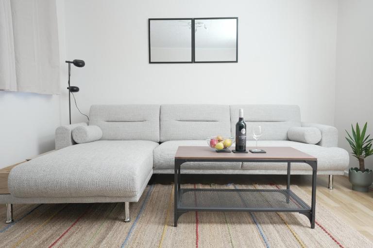 Wembley Modern Flat Free Parking RnR Stays - Chambres d'hôtes Londres