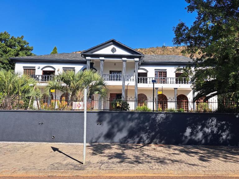 Namloom Guesthouse - B&B Pretoria