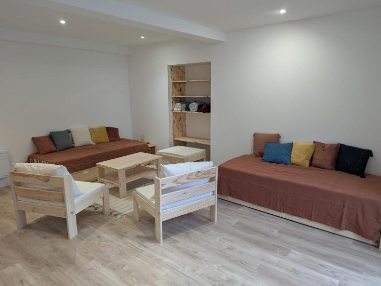 Boule de Neige - appartement spacieux et lumineux au coeur du vieux Luchon - B&B Bagnères-de-Luchon