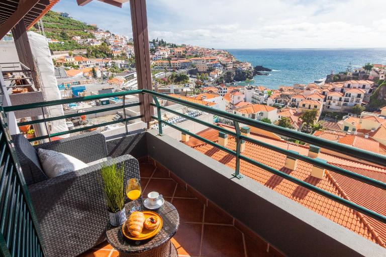 Villa Lobos Flat 1 - Bed and Breakfast Câmara de Lobos