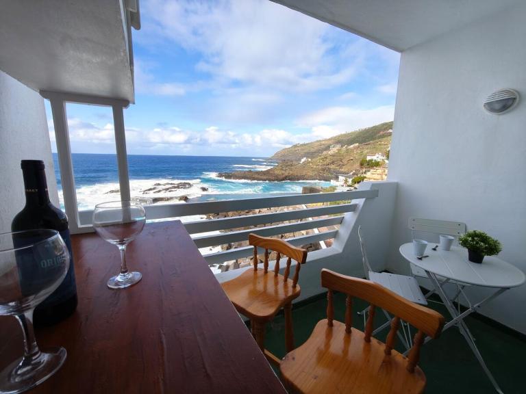 Sunset living area - B&B Puerto de la Madera