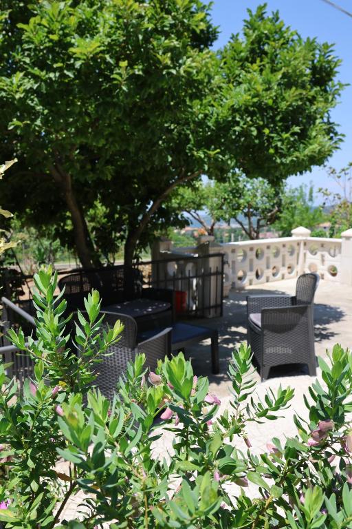 Al Giardino b&b - B&B Acri