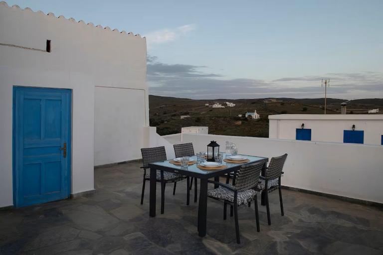 Family- House in Chora, kythnos - B&B Kýthnos