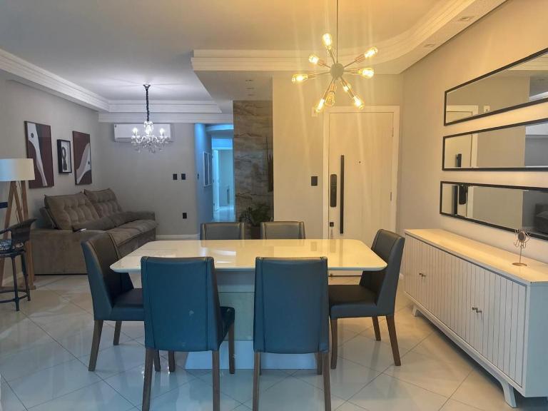 Apartamento em Meia Praia a poucos passos do mar - Ferienwohnung Itapema