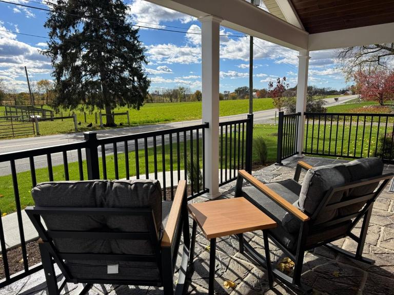 Farm Views - 10 min to Sight & Sound - B&B Ronks