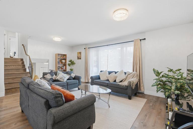 Waterloo Paradise with Rec room, Workspace, Park and close to St Jacobs Market - Bed and Breakfast Waterloo