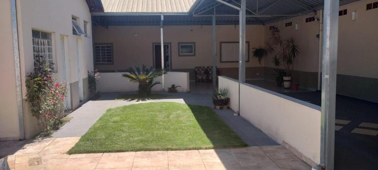 Em visita ao Santuário de Aparecida - SP, fique neste ótimo lugar - Ferienwohnung Pindamonhangaba