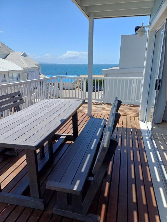 Hennie - B&B Mossel Bay