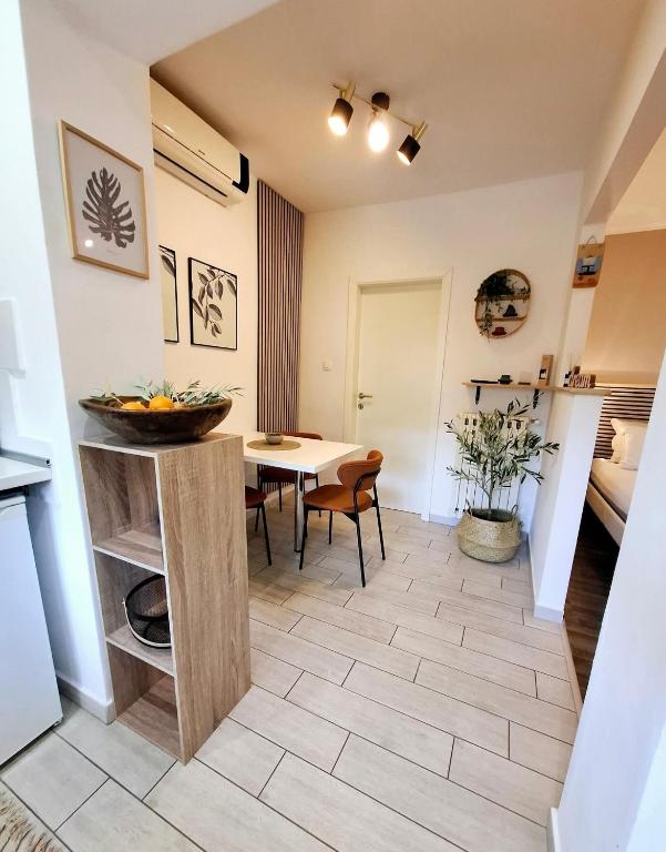 Studio Apartment MD - Bed and Breakfast Roč