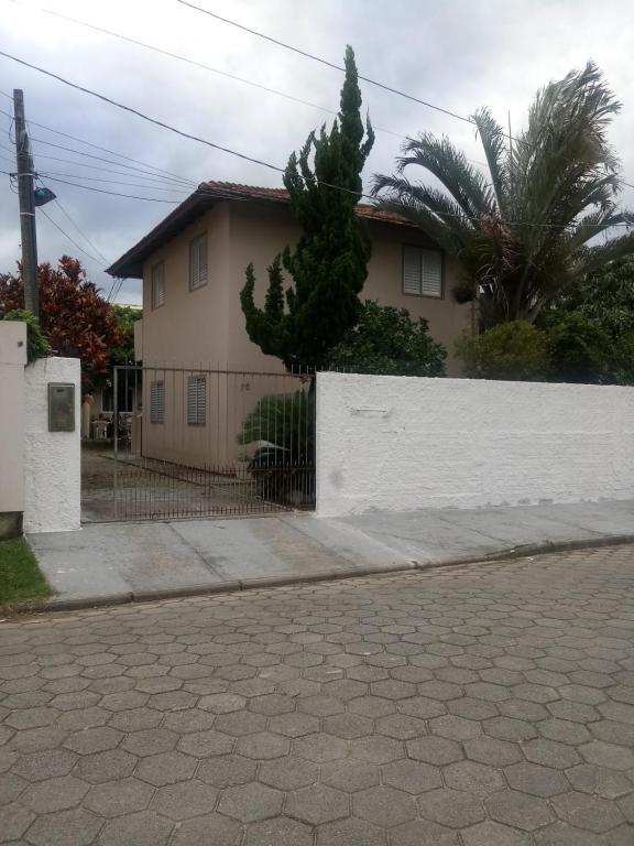Costa Residencial Ponta do Papagaio - Ferienwohnung Palhoça