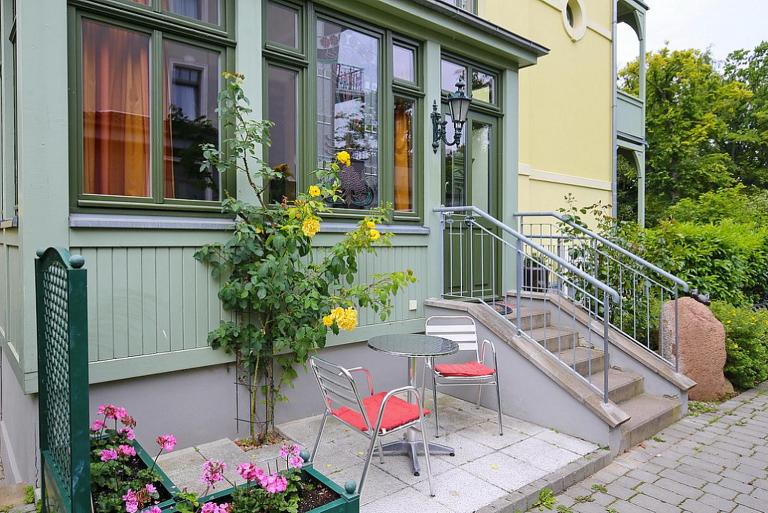 Villa Laura WE 1 - B&B Ostseebad Kühlungsborn
