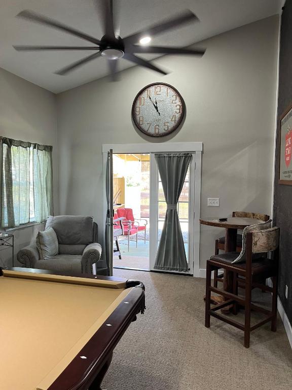 Cedar Shack Unit B - B&B Montgomery
