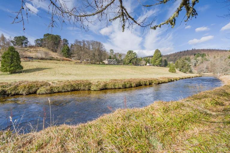 7 Bed in Strathdon oc-t30594 - B&B Strathdon