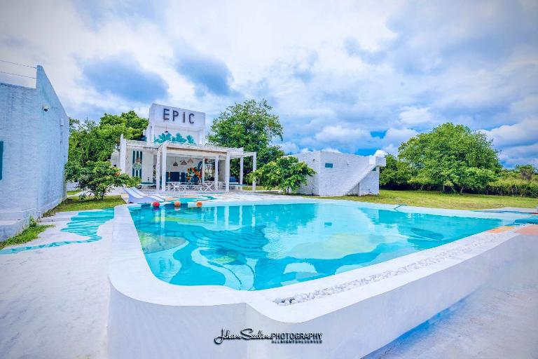 Epic Wild Wilpattu exclusive private villa - B&B Welpitiya