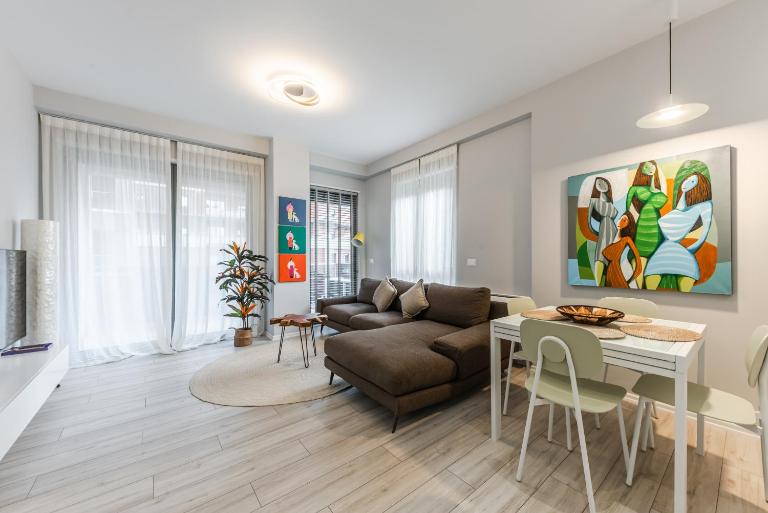 The Funky Apartment by PikHost - Ferienwohnung Tirana