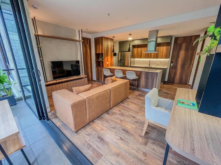 Modern 2BR 2Bed Country Suite | El Retiro, Ant - B&B Retiro