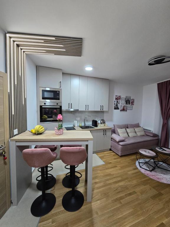 Apartman Avelis Lux Zlatibor - Ferienwohnung Zlatibor