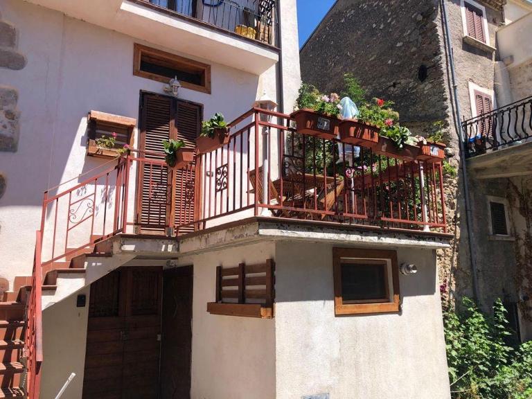 Grottino Apartment Parco Velino Sirente - Ferienwohnung San Potito
