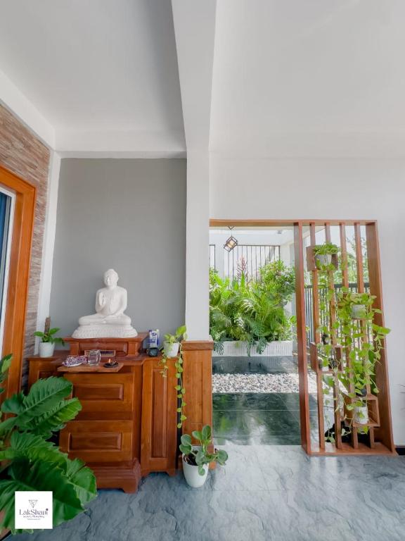 Lakshani Villa - Bed and Breakfast Polonnaruwa