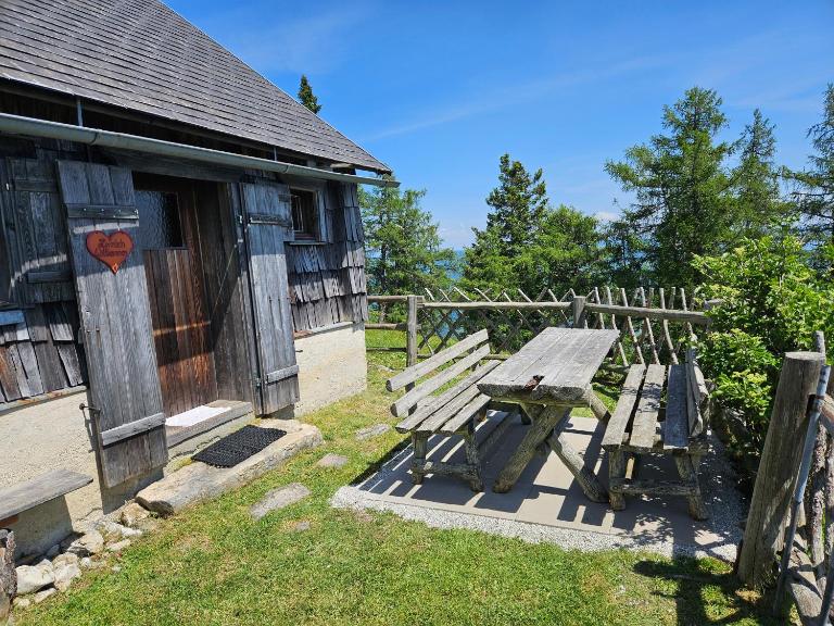 Almhütte - Roadlhütte - Ferienwohnung Dörflach