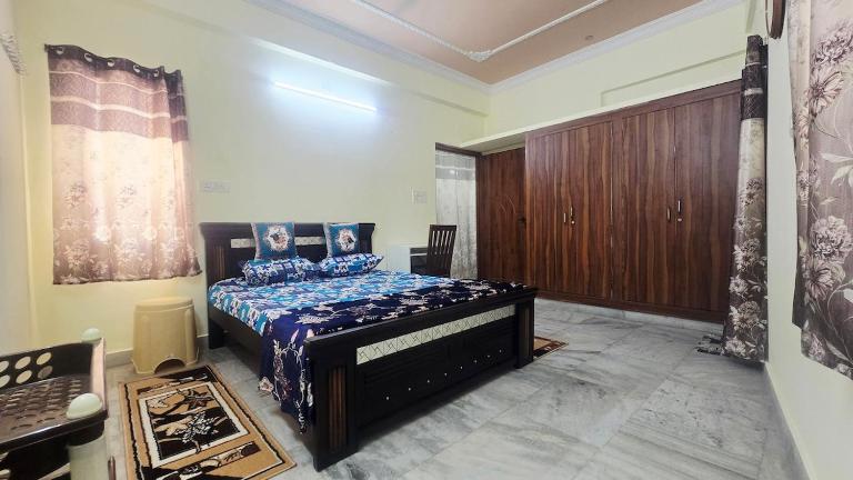 Crystal Mansion - Ferienwohnung Hyderabad