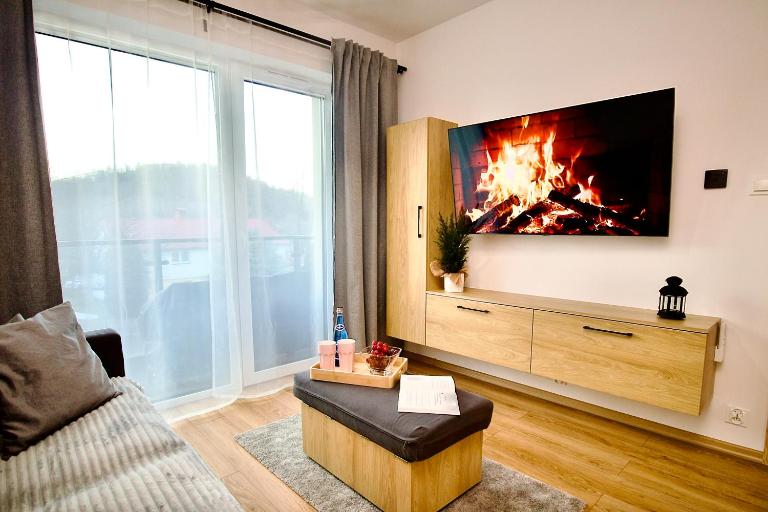 Osiedle Skalne - Orkana 21-23 - Apartamenty z jedną sypialnią - Przycup w Karkonoszach Apartamenty - B&B Karpacz