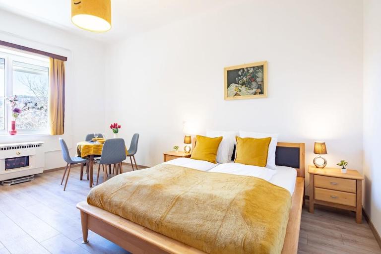 Central - Sunny - Cute - B&B Budapest
