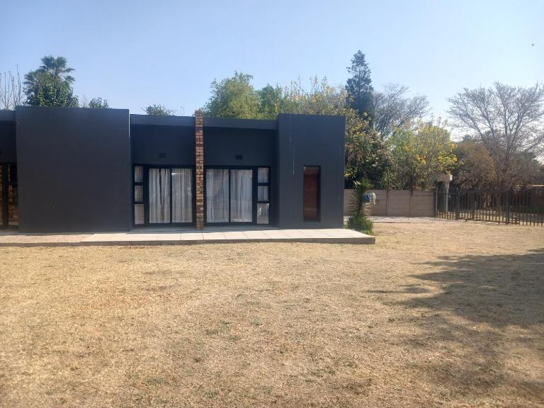 Donido's Place - Bed and Breakfast Alberton