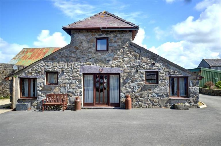 2 Bed in Caernarfon oc-wag263 - B&B Llandegfan
