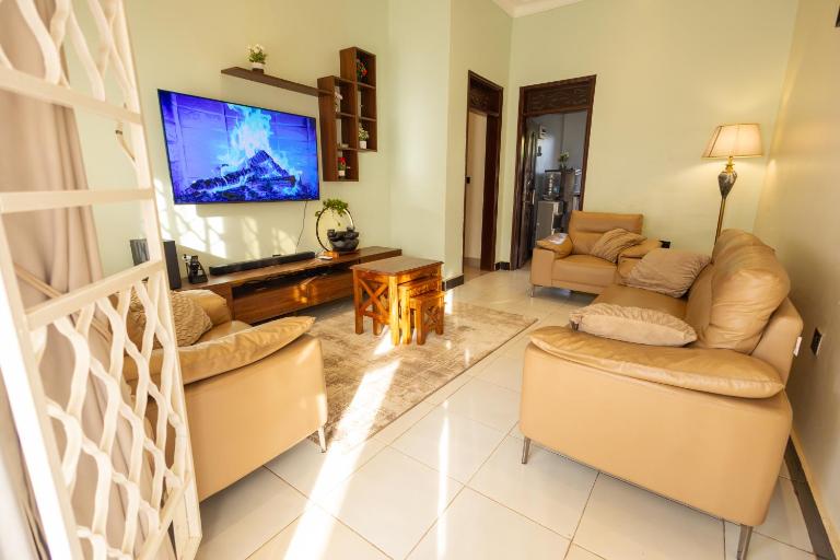 Urban Oasis located at Kyebando Nsooba - B&B Kyebando