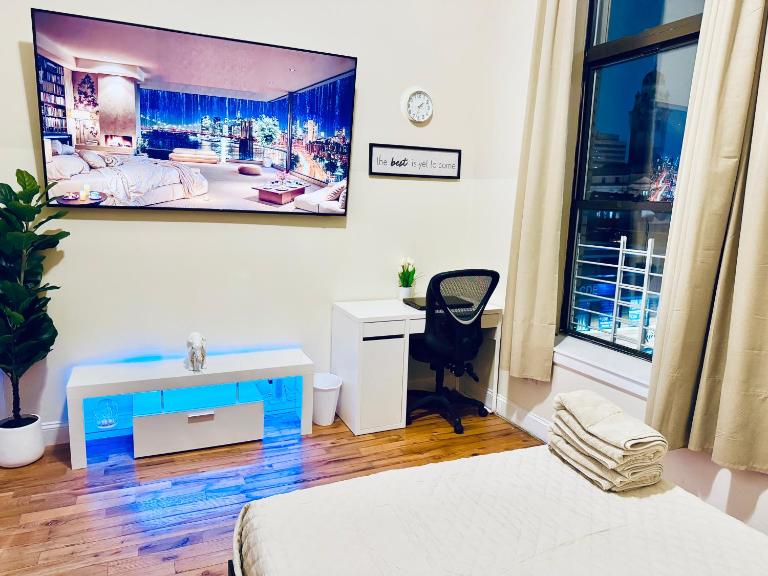 Ultra-Modern Luxury Room Executive Stay Near NYC - Chambres d'hôtes Paterson
