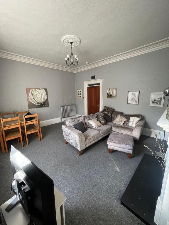 7B Crimon place - B&B Aberdeen