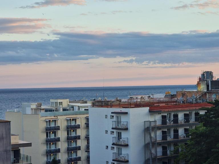 Apartment Rene Go2llolet - B&B Lloret de Mar