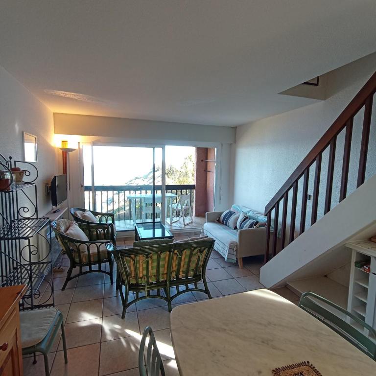 6OLI142 Appartement T3 duplex vue mer - B&B Portvendres