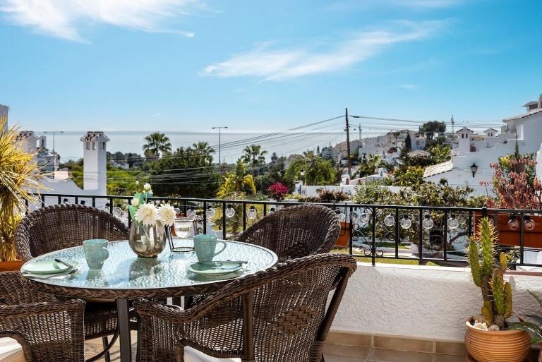 Sea View Apt Capistrano Village Nerja - B&B Nerja