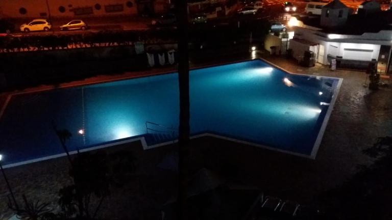 Apartment with pool view - Castle Harbour Los Cristianos - B&B Los Cristianos