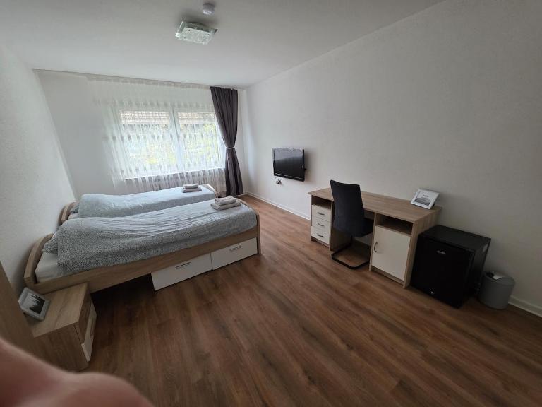 3-Zimmer Wohnung - 3 OG - B&B Duisburg