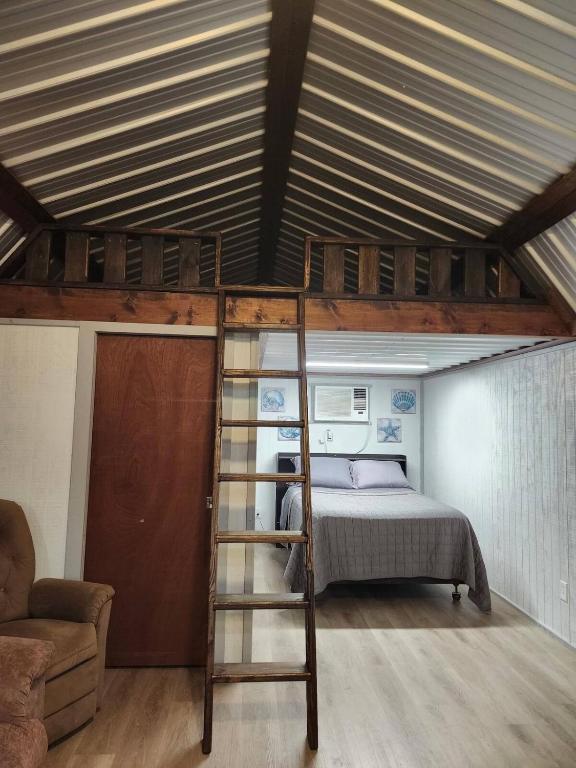 Dodo's Place on 22 acres outside of Smithville, TX - Chambres d'hôtes Smithville