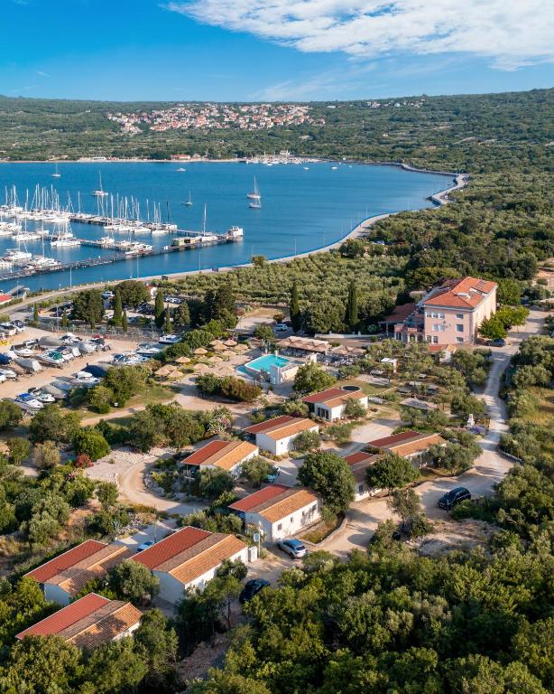 Holiday Homes Kanajt - Chambres d'hôtes Punat