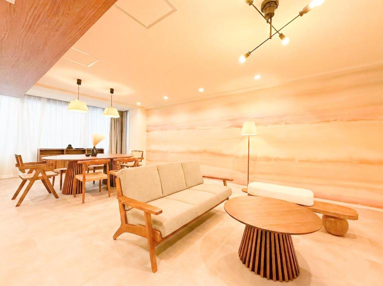 52 House Shimbashi - B&B Tokio