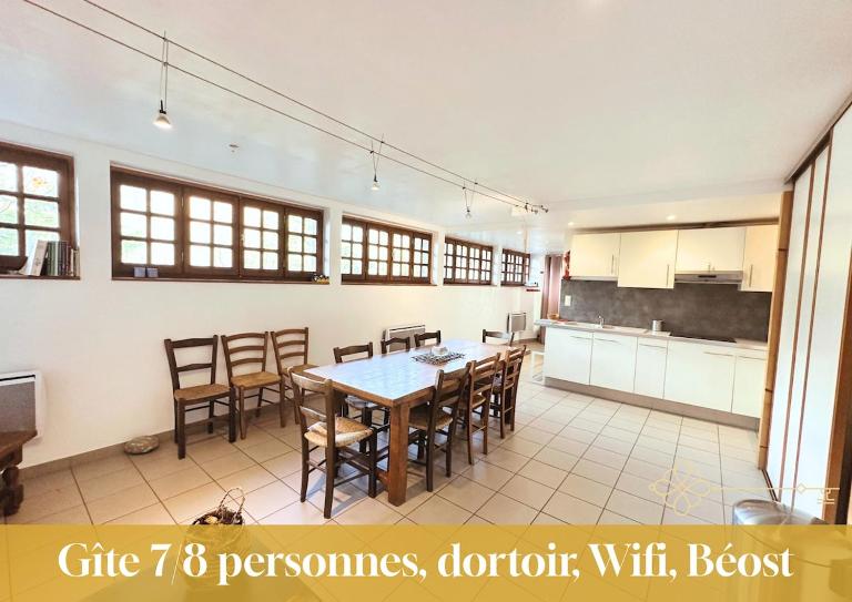 Pépite ! Gîte du château de Béost 7-8 personnes - B&B Béost