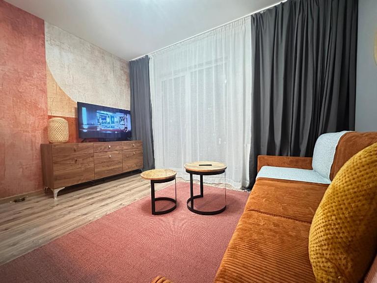 MOMOapart - by The Odra River - PARKING FREE - Ferienwohnung Wroclaw