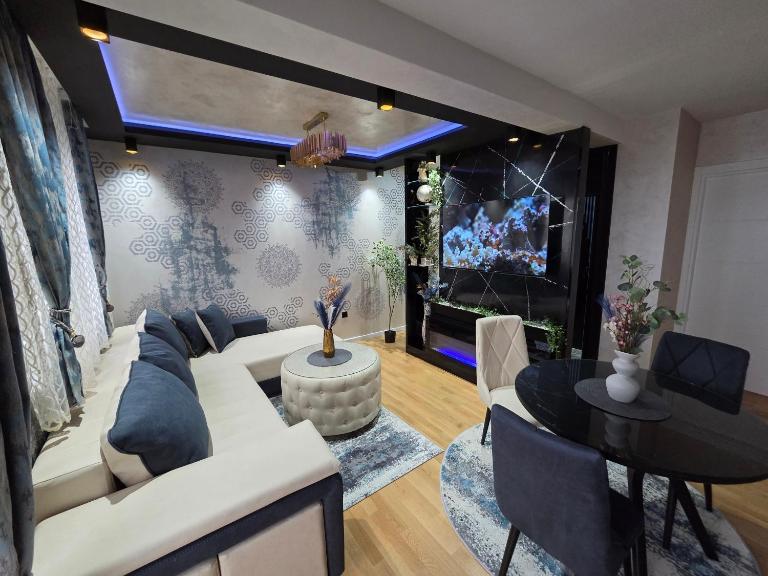 APARTMAN POSEJDON DELUXE- EXCLUSIVe - Bed and Breakfast Vrnjačka Banja