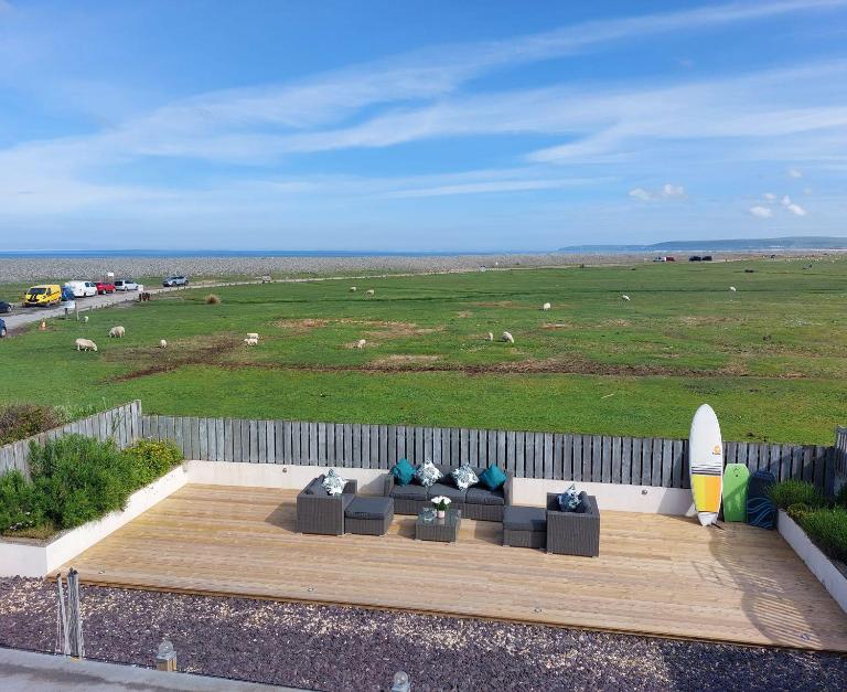 Luxury 4 bed beachside home with coastal views - B&B Westward Ho!