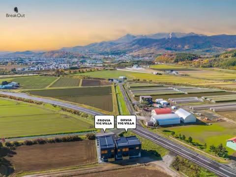 Frovia Yig Villa - Bed and Breakfast Furano