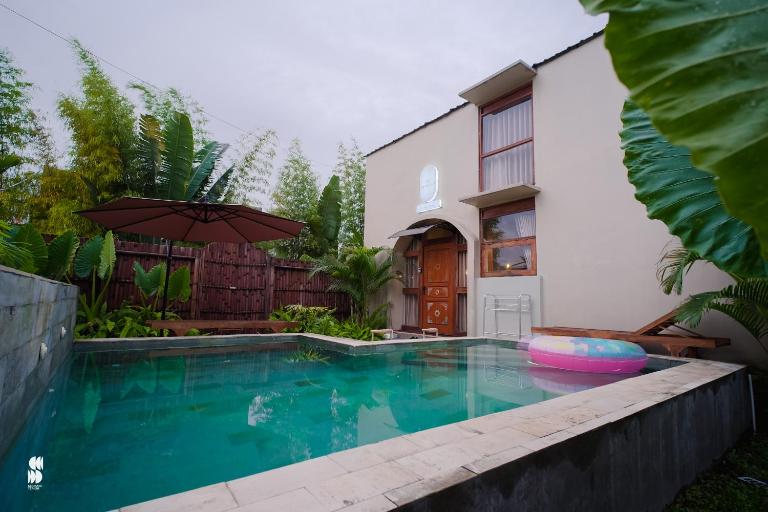 The Phalosaa Villa unit Family - Chambres d'hôtes Ngaglik
