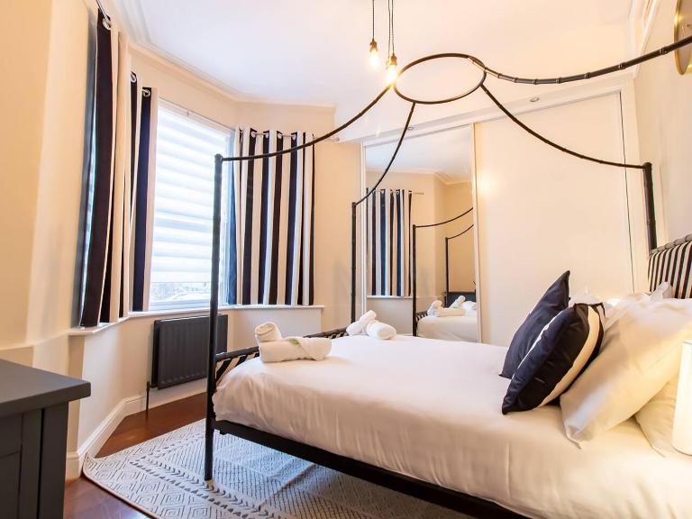 Grosvenor 126 Trendy Jesmond Whole Apartment - B&B Jesmond