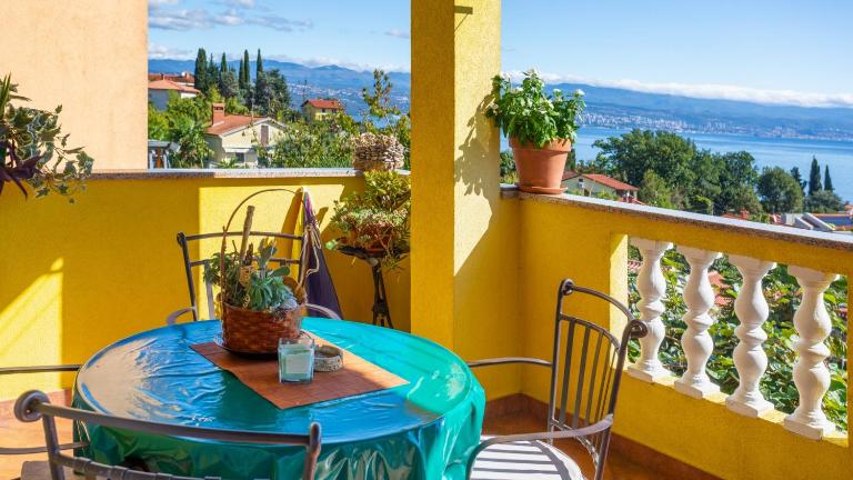 Apartman Mariana by Villas Guide - B&B Ičići